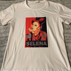 Selena top
